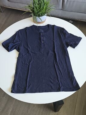 Vince Navy Short-Sleeve Henley Tee